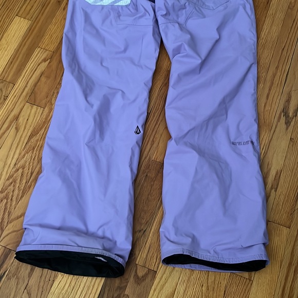 VOLCOM, Nimbus Snowboarding Ski Pants - Picture 6 of 8